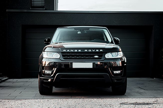 head-on-picture-of-expensive-range-rover-for-how-to-clean-your-car-headliner-blog-car-wash